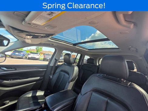 Used 2022 Jeep Grand Cherokee Limited AWD/4WD image 25
