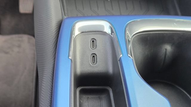 Used 2026 Chevrolet Equinox EV LT FWD image 25