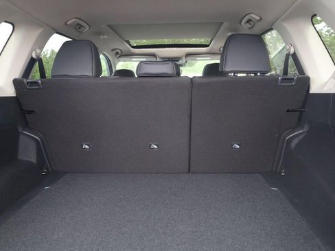 New 2026 Nissan Rogue SV image 24