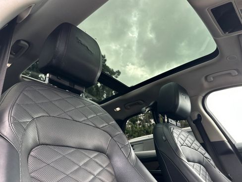 Used 2021 Jaguar F-PACE S image 25