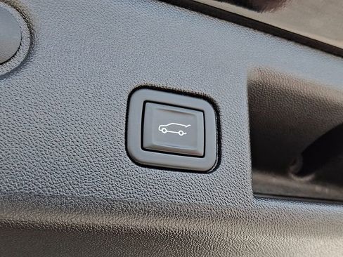 Certified 2024 Chevrolet Equinox LT FWD image 29