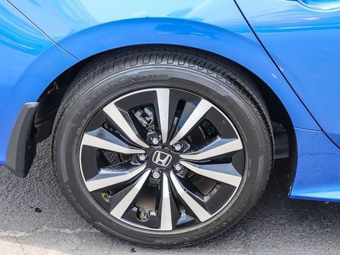 Used 2024 Honda Civic EX image 9