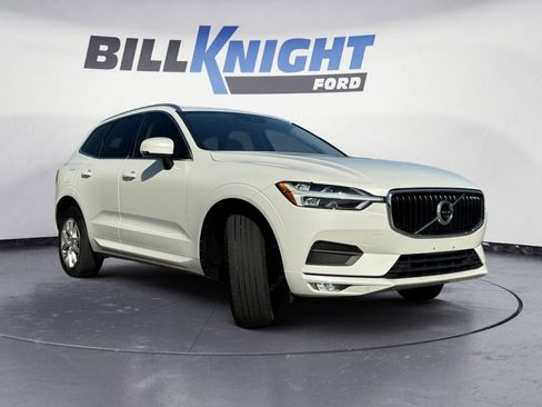 Used 2021 Volvo XC60 T5 Momentum AWD/4WD image 7