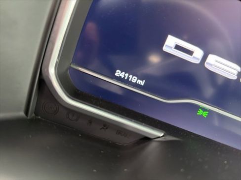 Used 2023 GMC Sierra 1500 Denali w/ Technology Package image 8