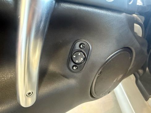 Used 2004 Dodge Viper SRT-10 image 48