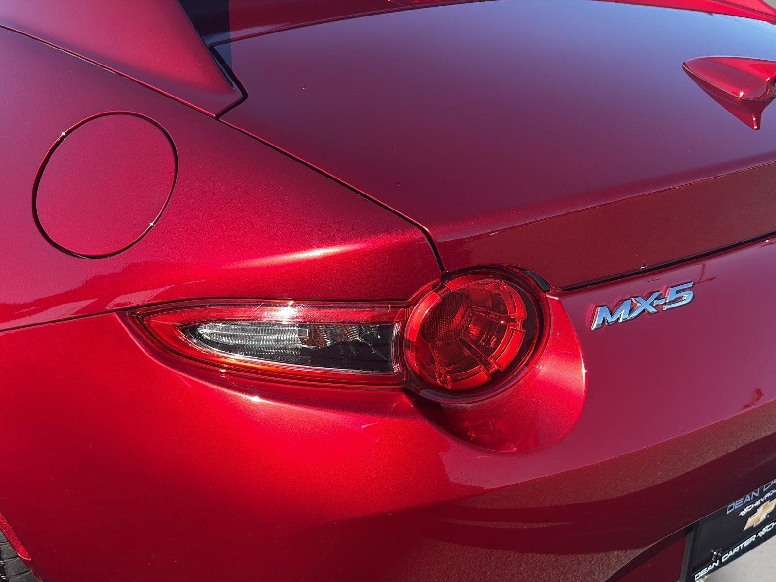 Used 2019 MAZDA MX-5 Miata RF Grand Touring RWD image 33