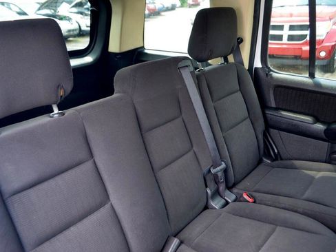 Used 2010 Ford Explorer XLT image 22