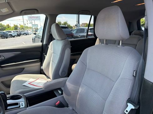 Used 2016 Honda Pilot EX image 14
