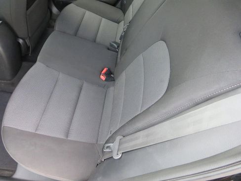 Used 2017 Kia Forte LX image 37