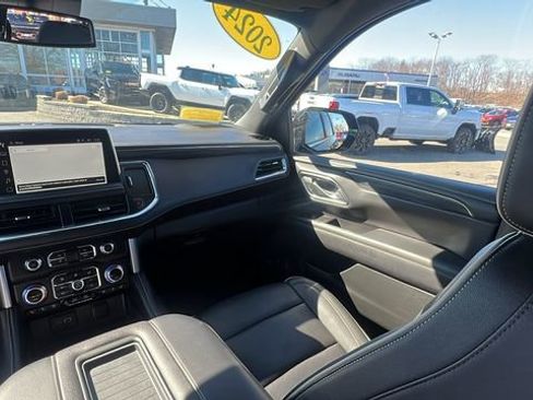 Certified 2024 GMC Yukon SLT AWD/4WD image 27