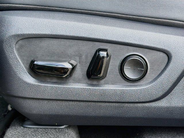 Used 2025 Lexus RX 350 FWD w/ Technology Package image 26