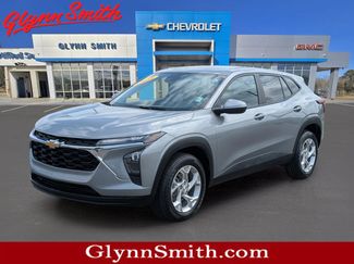 Certified 2025 Chevrolet Trax LS w/ LS Convenience Package video 1