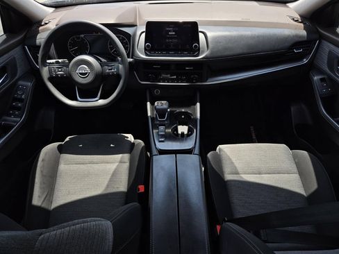 Certified 2023 Nissan Rogue SV FWD image 14