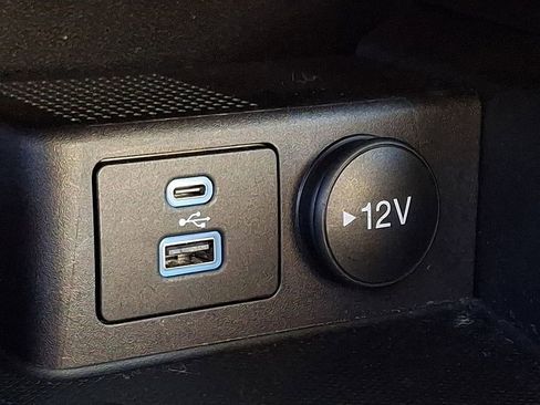 Used 2022 Ford Escape SE w/ Cold Weather Package image 23