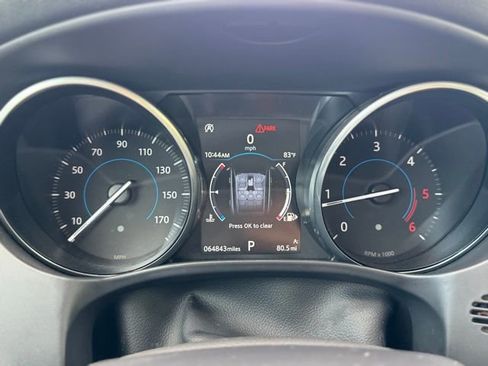 Used 2018 Jaguar F-PACE Premium AWD/4WD image 25