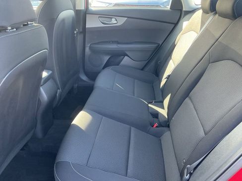 Used 2021 Kia Forte LXS image 19