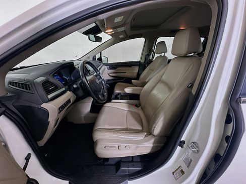 Used 2019 Honda Odyssey EX-L image 13