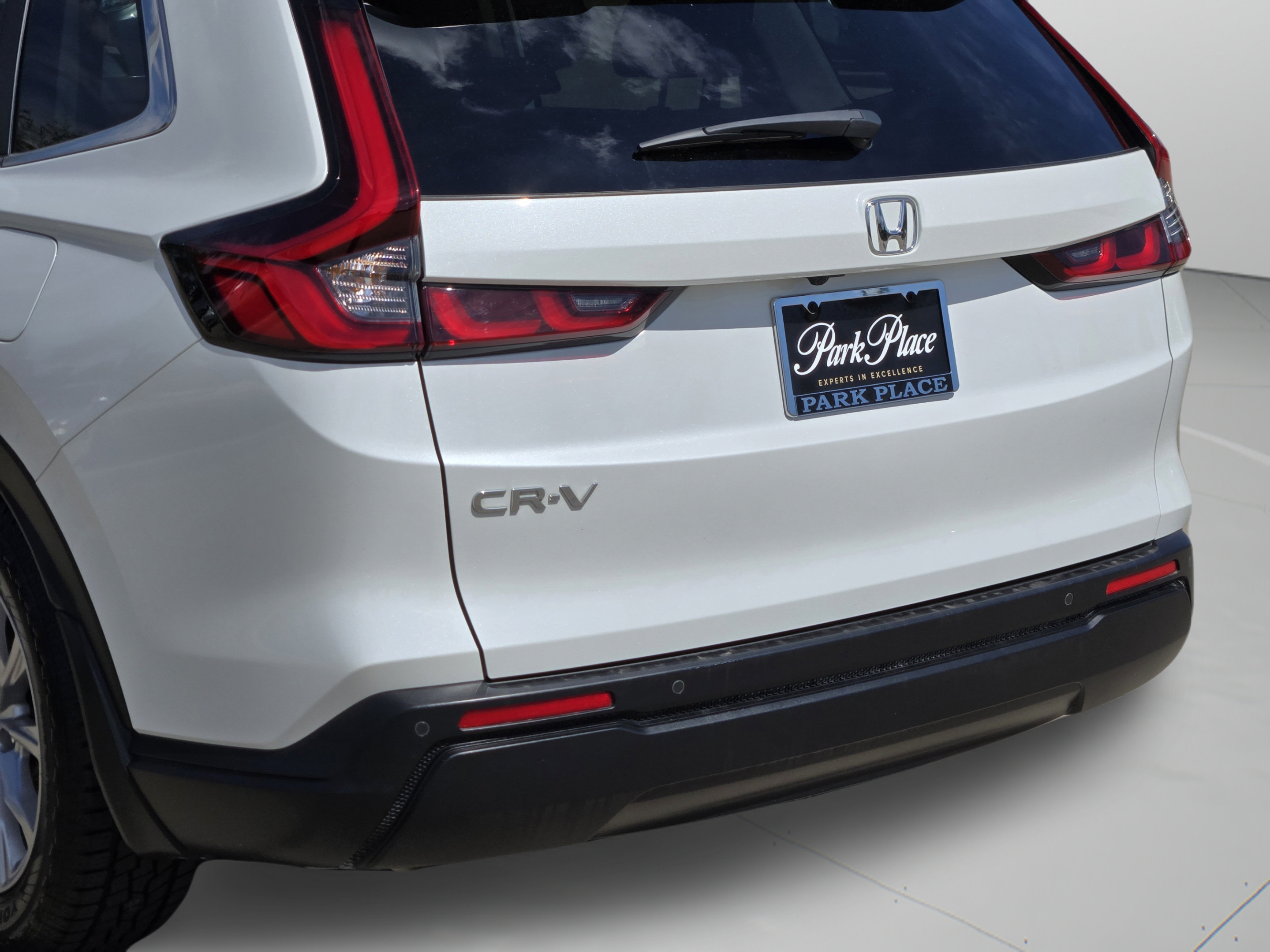 Used 2023 Honda CR-V EX-L image 39