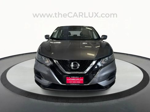Used 2021 Nissan Rogue Sport S image 2