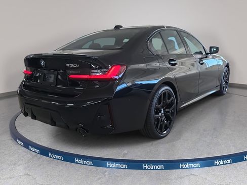 New 2026 BMW 330i Sedan w/ M Sport Package image 4