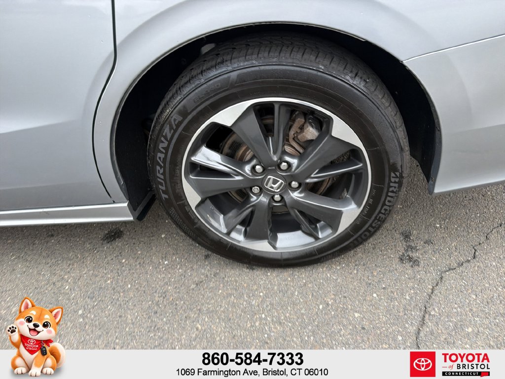 Used 2024 Honda Odyssey Elite image 12