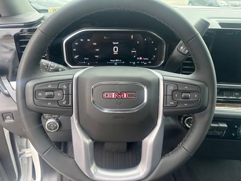 New 2026 GMC Sierra 1500 Elevation w/ Elevation Select Package AWD/4WD image 17