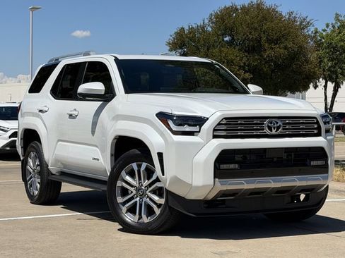 Used 2026 Toyota 4Runner Limited AWD/4WD image 2