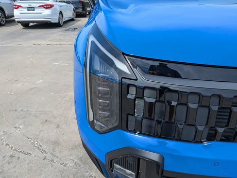 Certified 2026 Kia Sportage X-Pro Prestige AWD/4WD image 10