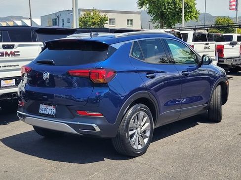 Used 2023 Buick Encore GX Essence w/ Experience Buick Package FWD image 5