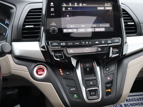 Used 2018 Honda Odyssey EX-L image 16