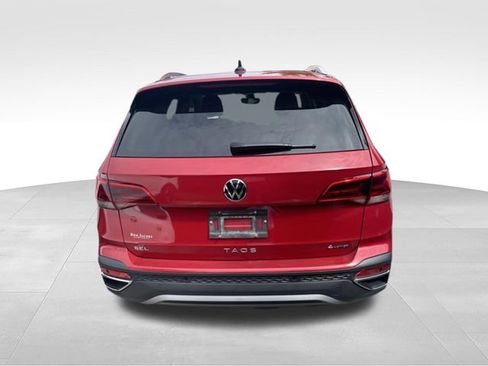 Used 2023 Volkswagen Taos SEL AWD/4WD image 5