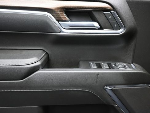 Used 2024 Chevrolet Silverado 1500 LT Trail Boss w/ Protection Package image 16