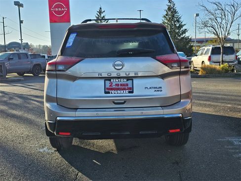 New 2026 Nissan Rogue Platinum image 6