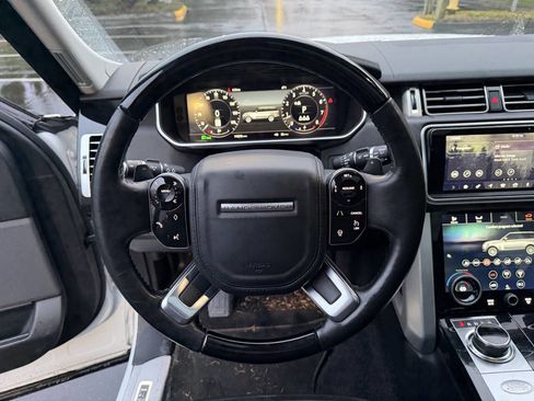 Used 2019 Land Rover Range Rover Long Wheelbase Supercharged image 17