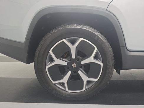 Used 2022 Rivian R1T Adventure AWD/4WD image 12