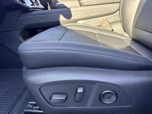 New 2026 GMC Acadia Elevation w/ Elevation Premium Package FWD image 16