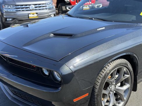 Used 2015 Dodge Challenger R/T Plus image 7