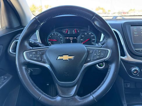 Used 2018 Chevrolet Equinox LT FWD image 49