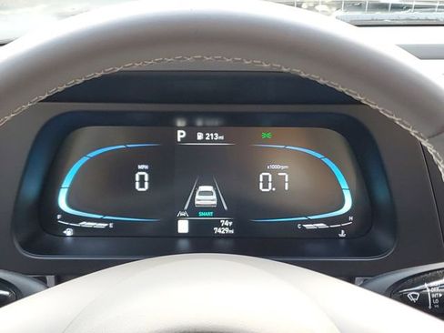 Certified 2025 Hyundai Elantra Sport image 16