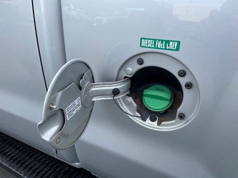 Used 2015 Chevrolet Silverado 2500 W/T w/ Snow Plow Prep Package image 42