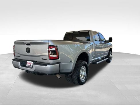 Used 2024 RAM 3500 Laramie w/ Night Edition AWD/4WD image 3
