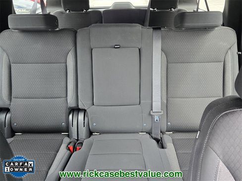 Used 2021 Chevrolet Suburban LS image 22