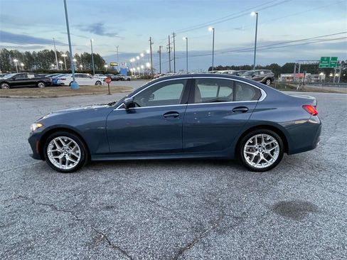 Used 2025 BMW 330i Sedan image 5