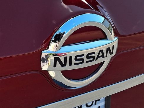 Used 2019 Nissan Rogue SV AWD/4WD image 31