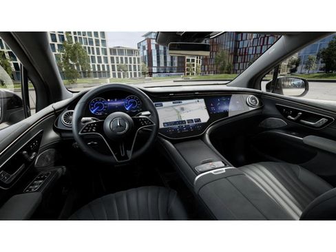 New 2026 Mercedes-Benz EQS 400 4MATIC SUV image 2