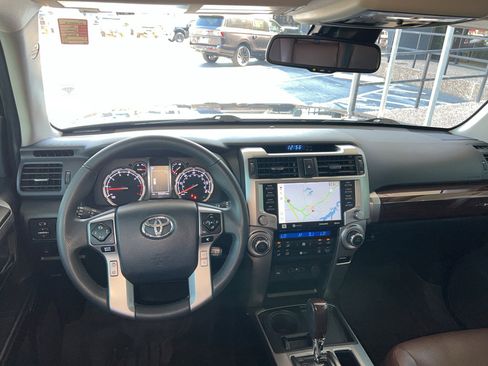 Used 2020 Toyota 4Runner Limited image 22