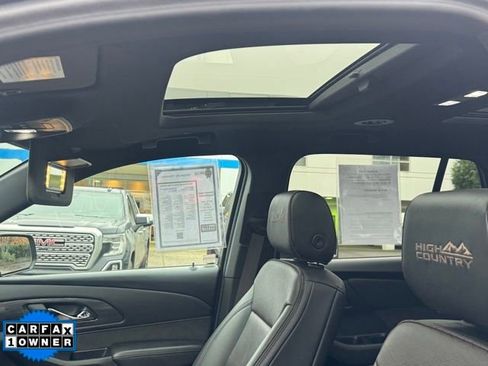 Used 2022 Chevrolet Traverse High Country image 27