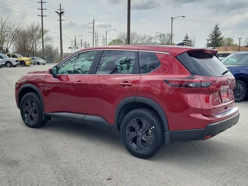 Used 2026 Nissan Rogue SV w/ Cold Weather Package AWD/4WD image 3