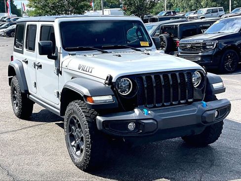 Used 2023 Jeep Wrangler Unlimited w/ Cold Weather Group AWD/4WD image 1