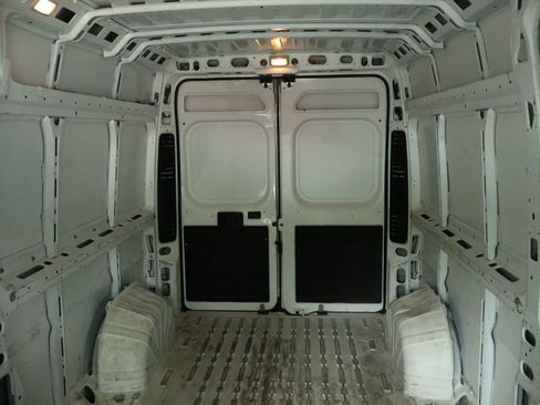 Used 2023 RAM ProMaster 2500 FWD image 39